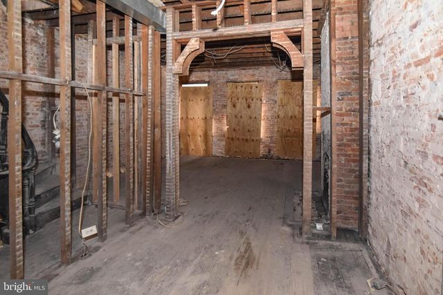 1808 SAINT PAUL ST, Baltimore, MD 21202