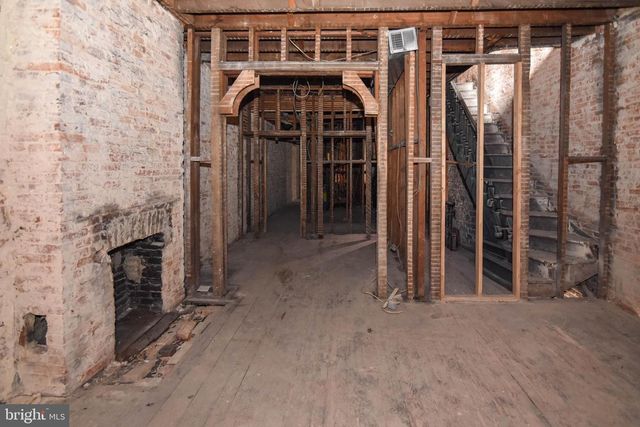 1808 SAINT PAUL ST, Baltimore, MD 21202