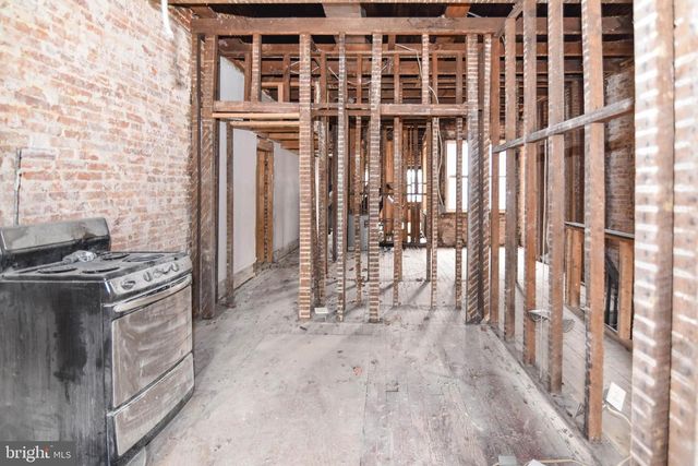 1808 SAINT PAUL ST, Baltimore, MD 21202