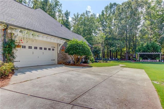 951 Providence Lane, Monroe, GA 30656