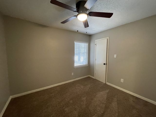 3502 Leighton Drive, Arlington, TX 76015
