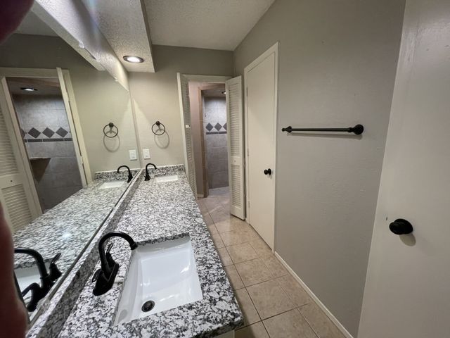 3502 Leighton Drive, Arlington, TX 76015