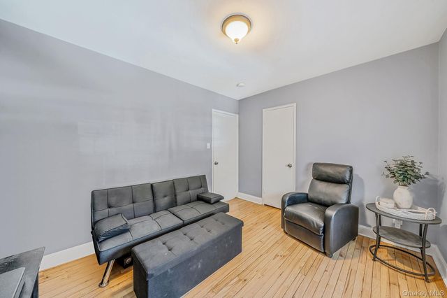 224-24 Manor Road UPPER, Queens Village, NY 11427