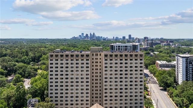 2479 Peachtree NE Road 412, Atlanta, GA 30305