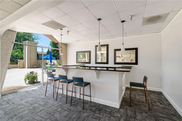 2479 Peachtree NE Road 412, Atlanta, GA 30305