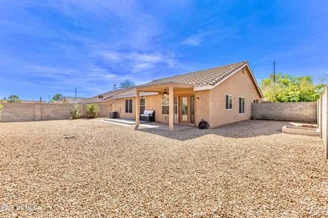 1209 N Charles Street, Gilbert, AZ 85233