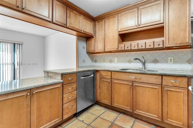 11411 SW 109th Road 50Y, Miami, FL 33176