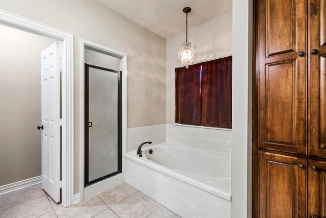 104 Penbrook St., Henderson, TX 75654