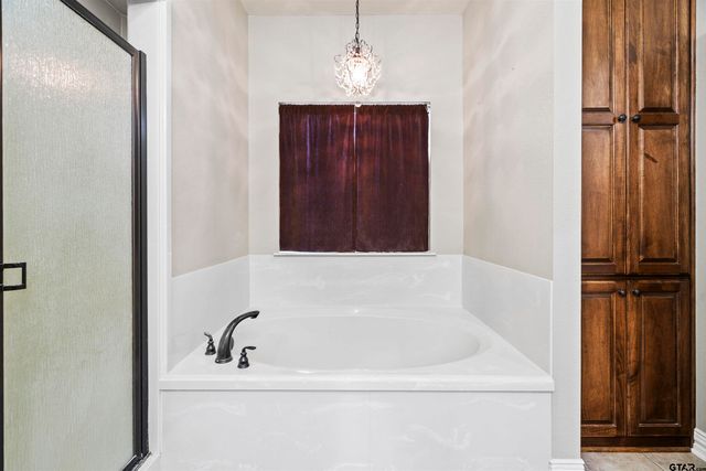 104 Penbrook St., Henderson, TX 75654