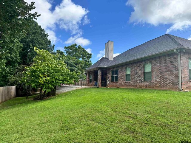 104 Penbrook St., Henderson, TX 75654