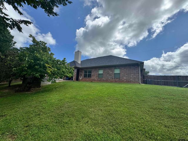 104 Penbrook St., Henderson, TX 75654