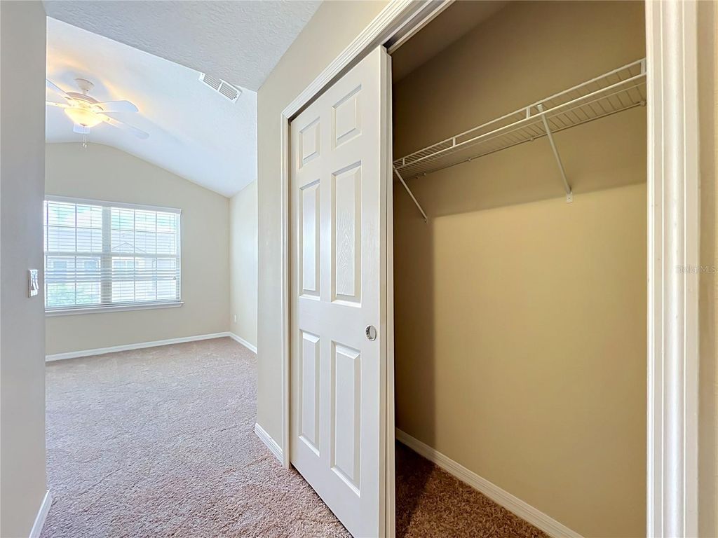 Image 22 of property listing at 520 VIRTUOSO LANE 68, Orlando, FL 32824