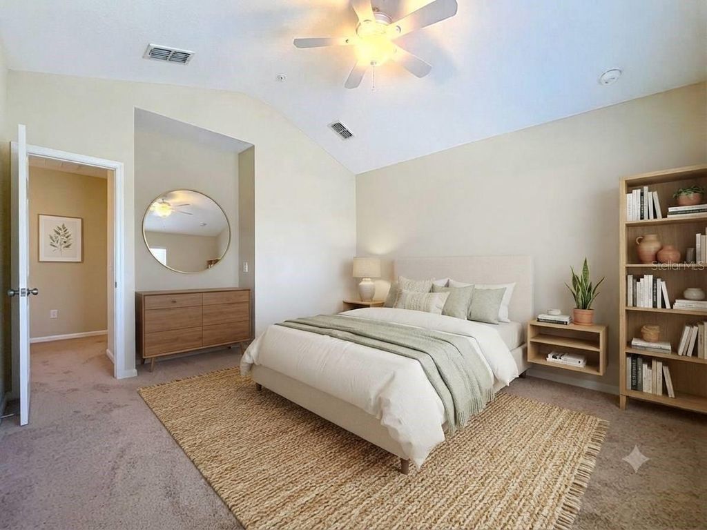 Image 26 of property listing at 520 VIRTUOSO LANE 68, Orlando, FL 32824