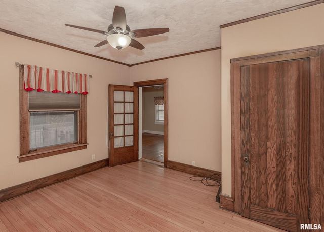 2501 BRADY Street, Davenport, IA 52803