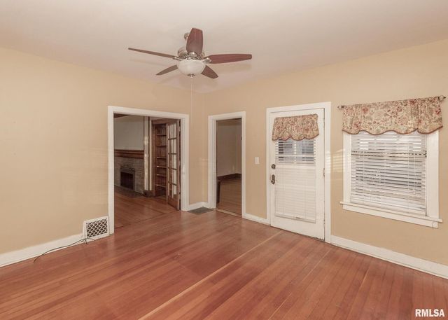 2501 BRADY Street, Davenport, IA 52803