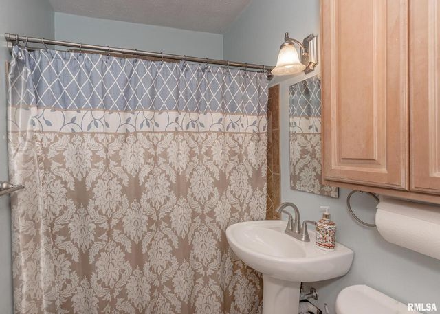 2501 BRADY Street, Davenport, IA 52803