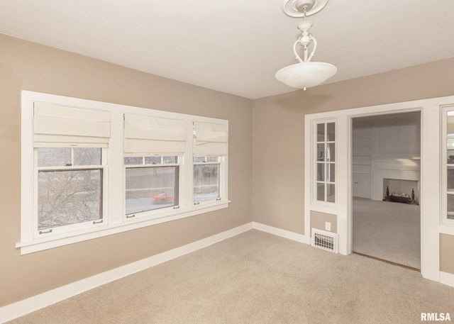 2501 BRADY Street, Davenport, IA 52803