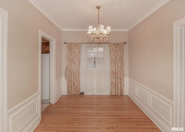 2501 BRADY Street, Davenport, IA 52803