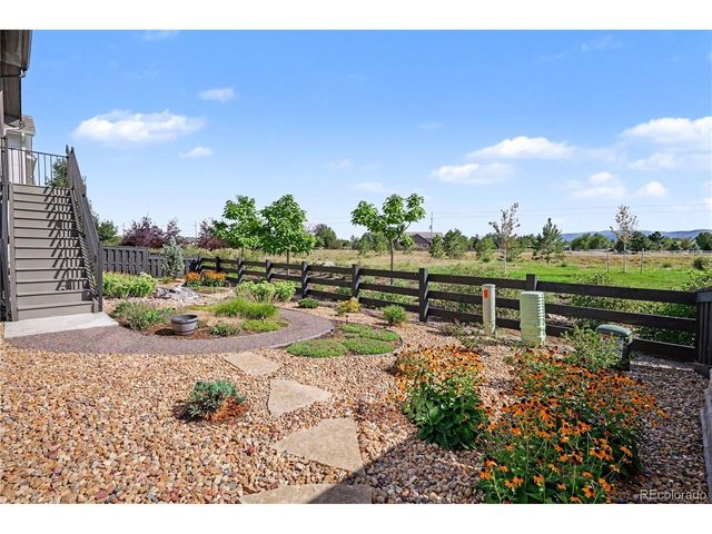 9204 Star Fall Cir, Littleton, CO 80125