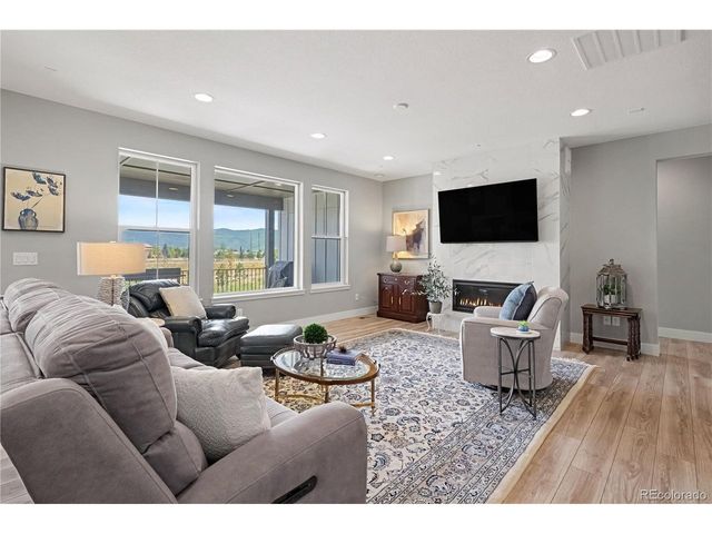 9204 Star Fall Cir, Littleton, CO 80125