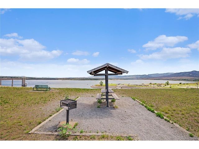 9204 Star Fall Cir, Littleton, CO 80125