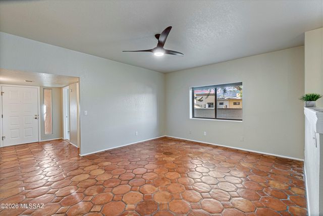 1956 N Ranch Drive, Tucson, AZ 85715