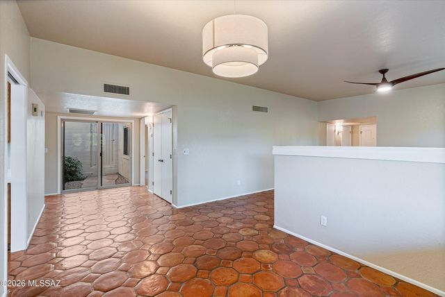 1956 N Ranch Drive, Tucson, AZ 85715