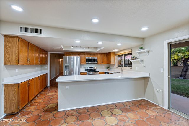 1956 N Ranch Drive, Tucson, AZ 85715