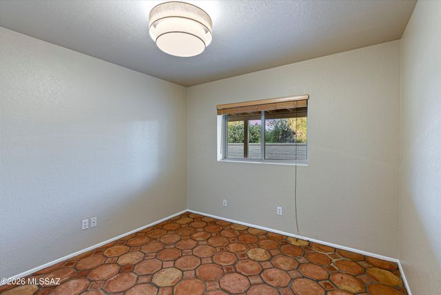 1956 N Ranch Drive, Tucson, AZ 85715