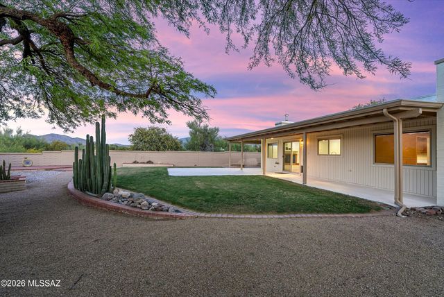 1956 N Ranch Drive, Tucson, AZ 85715