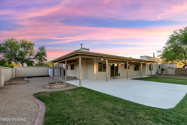 1956 N Ranch Drive, Tucson, AZ 85715