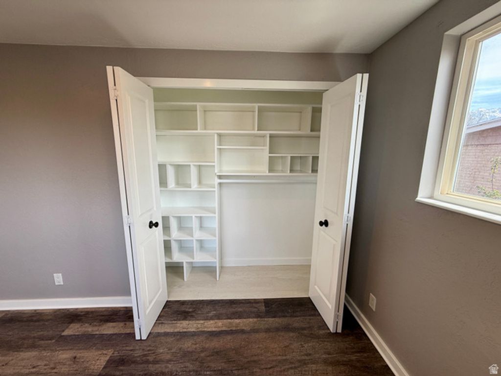 Image 30 of property listing at 6784 S 1530 E, Cottonwood Heights, UT 84121