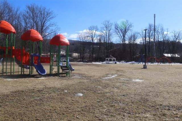 47 Tanager Road 4701, Monroe, NY 10950