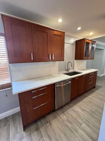 8201 NW 105th Ave, Tamarac, FL 33321