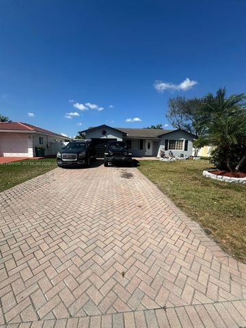 8201 NW 105th Ave, Tamarac, FL 33321