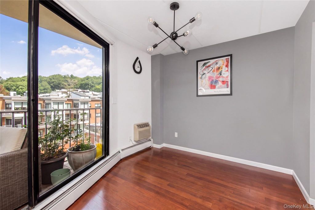 1155 Warburton Avenue 5A, Yonkers, NY 10701 — photo 5