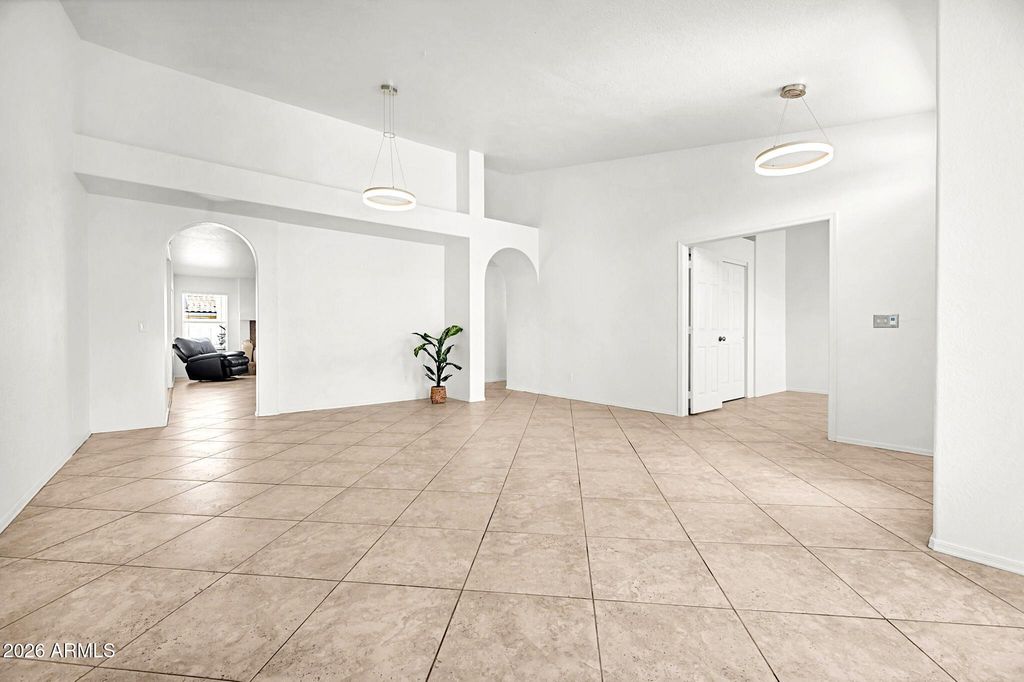 2922 E HERMOSA VISTA Drive, Mesa, AZ 85213 — photo 5