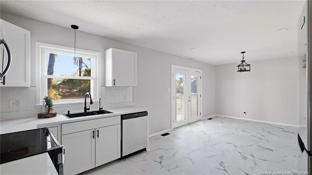 902 Orchard Drive, Fayetteville, NC 28303