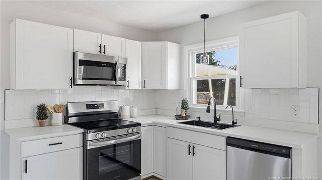 902 Orchard Drive, Fayetteville, NC 28303