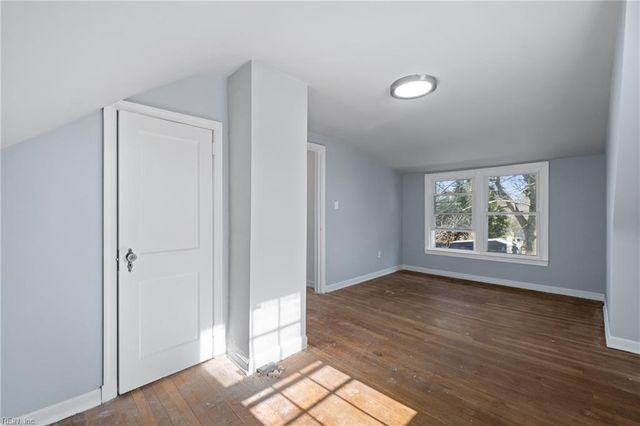 1610 Shiloh PL, Newport News, VA 23607