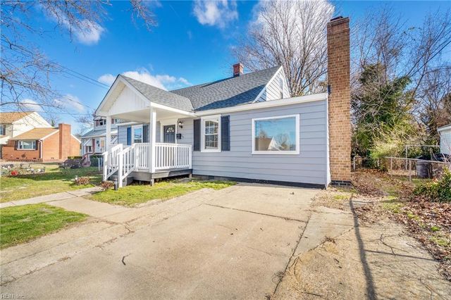 1610 Shiloh PL, Newport News, VA 23607