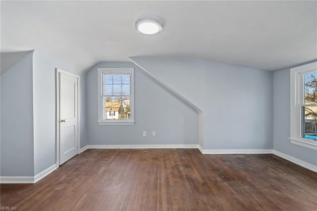 1610 Shiloh PL, Newport News, VA 23607