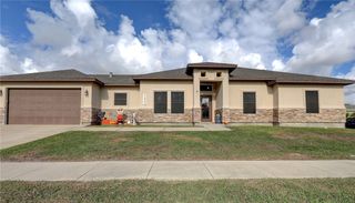 7933 Snake River Dr, Corpus Christi, TX 78414