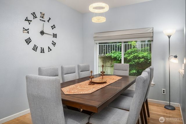535 S 51st Court, Renton, WA 98055