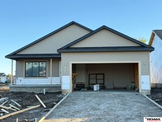 3437 W C Street, Lincoln, NE 68522