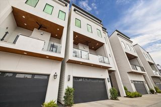 2434 Nantucket Drive C, Houston, TX 77057