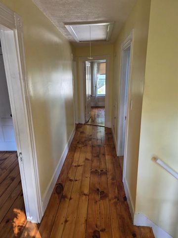 22 Fairview Avenue, Derry, NH 03038