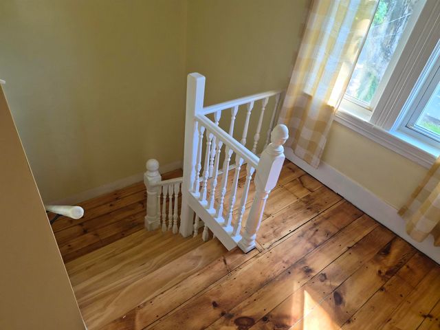 22 Fairview Avenue, Derry, NH 03038