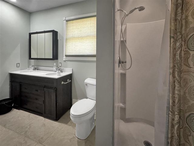 3933 Elston Street, Lake Charles, LA 70605