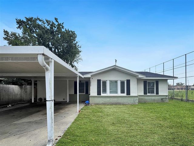 3933 Elston Street, Lake Charles, LA 70605